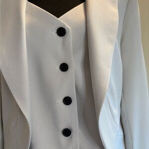 Elegant White Blazer